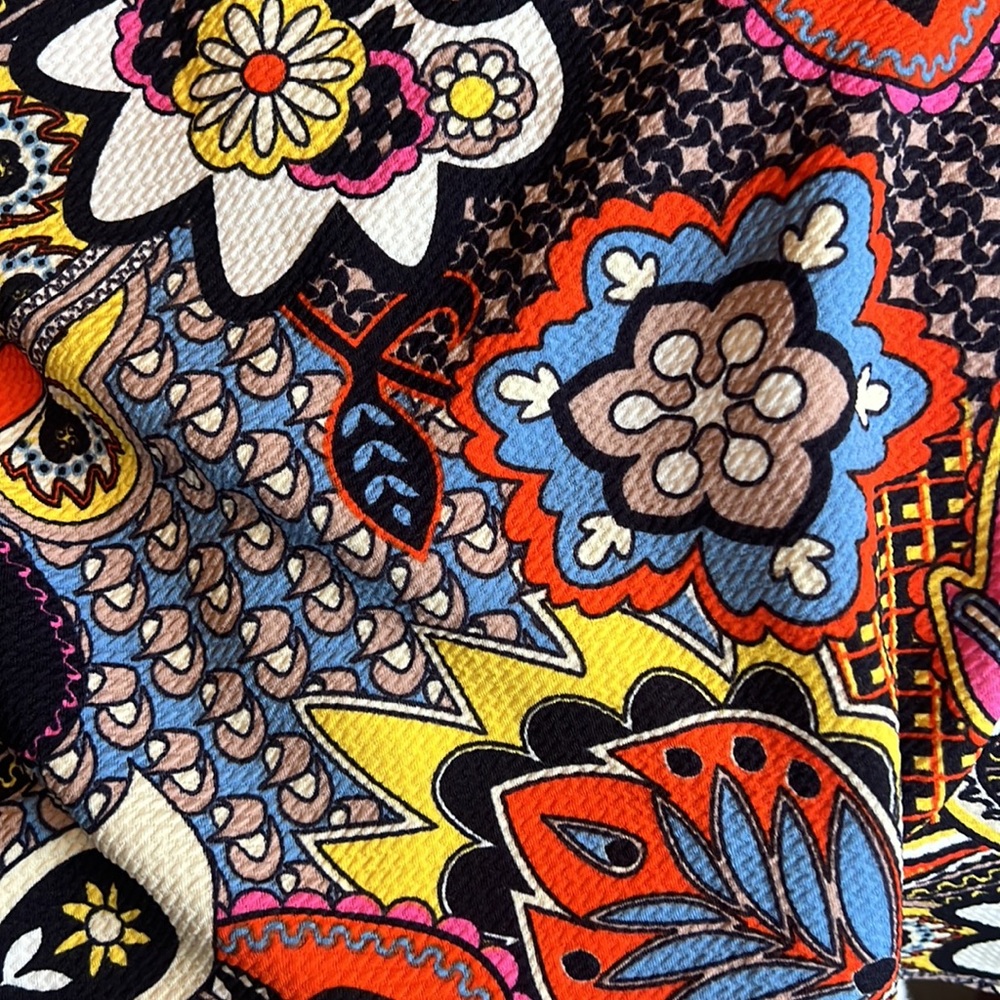Skirt - Picture 3 of 5